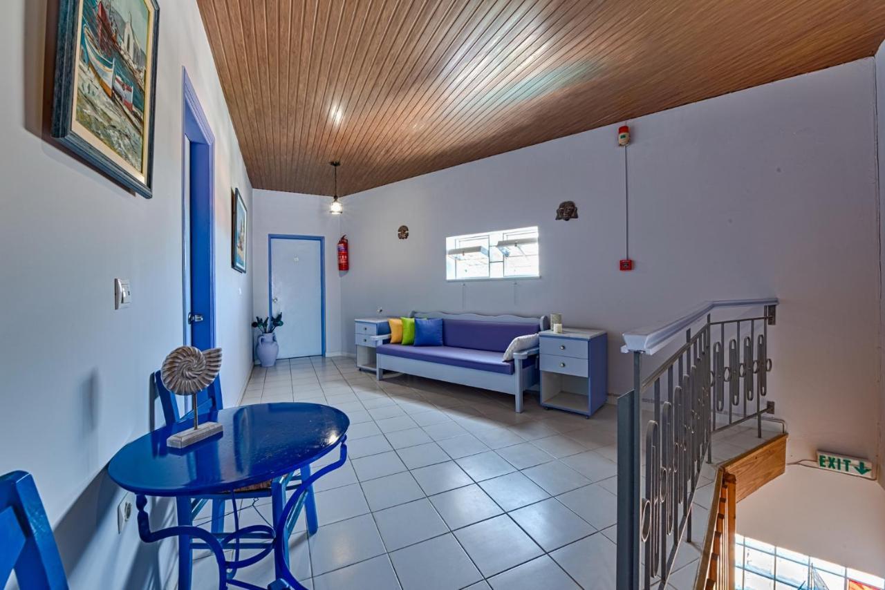 Anemos Studios & Apartments Poros  Buitenkant foto