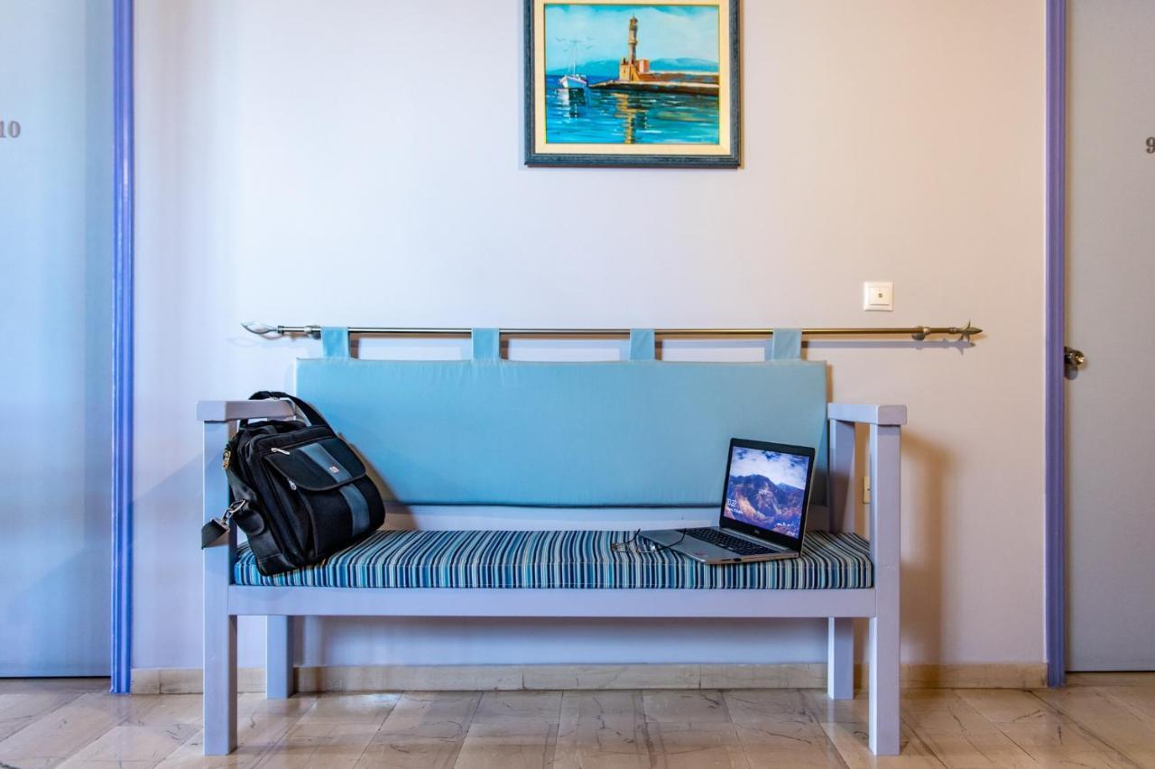 Anemos Studios & Apartments Poros  Buitenkant foto